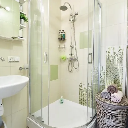 Comfort 3-Room Apartment With A Workplace Near The Wood Jurkalne Zewnętrze zdjęcie
