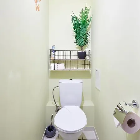 Comfort 3-Room Apartment With A Workplace Near The Wood Jurkalne Zewnętrze zdjęcie