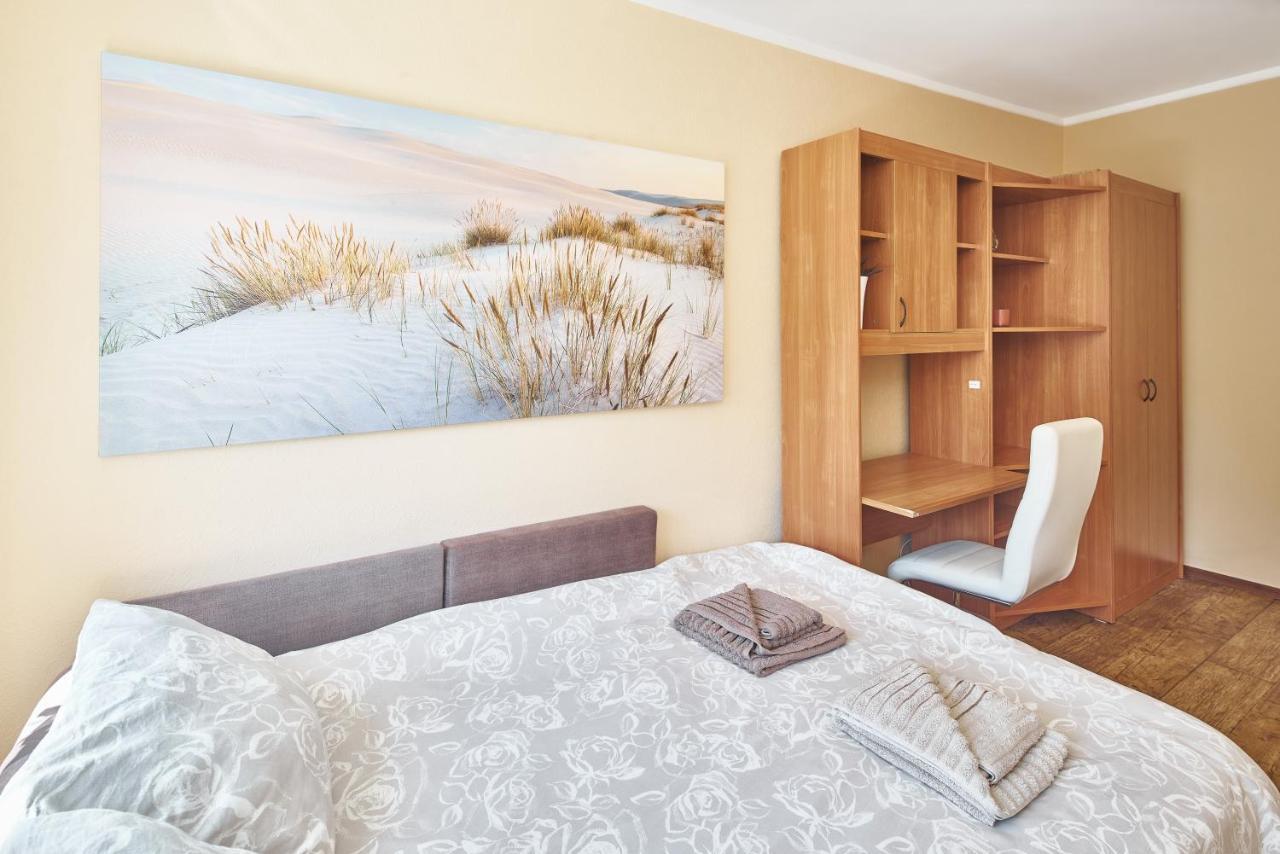 Comfort 3-room With A Workplace Near The Wood * Jurmala